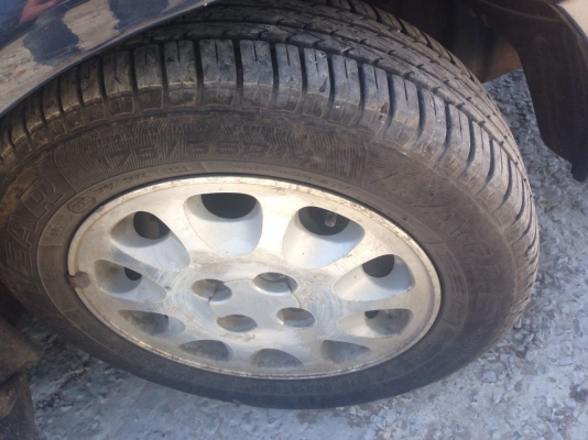 **105,000 บ.ต่อรอง**ขายรถเก๋ง TOYOTA SOLUNA GLi 1.5 AT ปี 40/97 เครื่องเดิม ติดแก๊สLPG(ลงเล่ม) ประหยัด ไม่มีปัญหาความร้อน เกียร์ดี ภายในสวยคอนโซลครบ แอร์ พ.พาวเวอร์ กระจกไฟฟ้า ล้อแม็ก ยางดี5เส้น พร้อมใช้งาน เอกสารครบ !! จัดได้เต็ม ราคาต่อรองได้เด้อ พี่น้อ