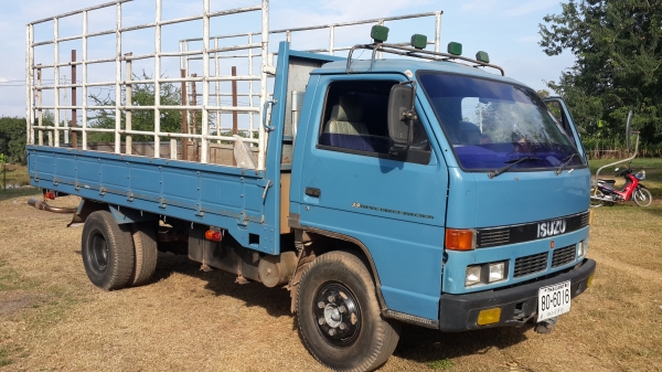 ขายด่วนISUZU 115ไม่ดั้มปี38ยาว4.3เมตรราคาแบบนี้หายากรีบจอง0801515451