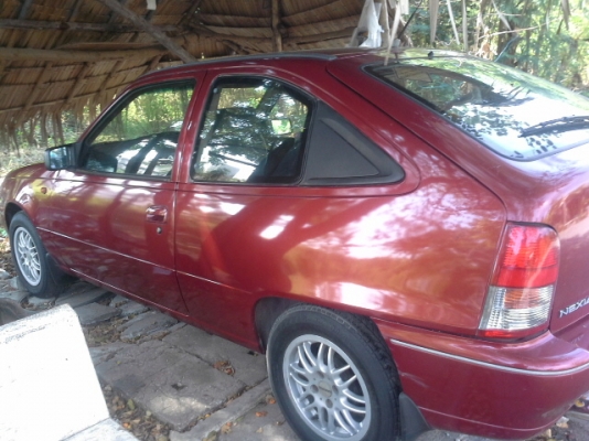 ขายแดวู nexia สปอร์ต3ประตูสวยมากสภาพกิ๊ปๆ กระจกไฟฟ้า เครื่องแน่นมาก ช่วงลางนิ่มสุดๆสวยทั้งนอกใน45000-ลดได้ด่วนๆ