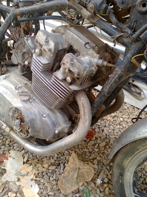 ซากๆเอาทำอะไหล่หรือปั่นต่อ จอดไว้ไม่มีประโยชน์รกบ้านขาย