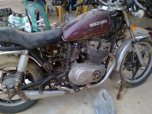 ซากๆเอาทำอะไหล่หรือปั่นต่อ จอดไว้ไม่มีประโยชน์รกบ้านขาย