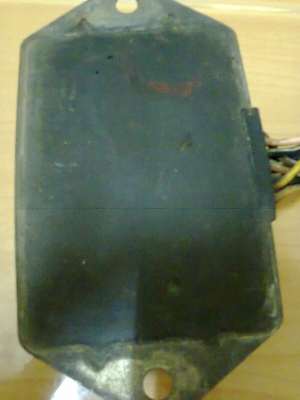 กล่อง CDI GL400c.c กล่องเหล็กเดิมแท้(รับประกันการใช้งาน)