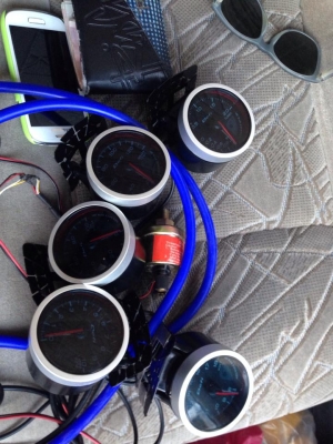 เกจ DEFI  ของแท้วัดรอบ DEFI 5ตัว ของแท้ ถ่ายจากของจิง