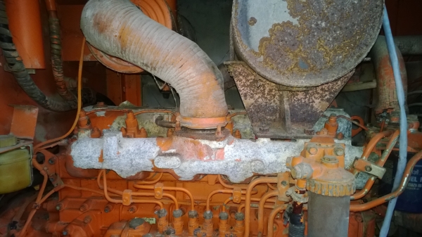 รถตักHITACHI LX80 SUPER  ขายตามสภาพ มีเกียร์ให้ เกียร์เดิมพัง....รถสภาพสวย