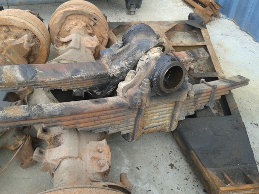 ขายแท่น ISUZU 2 เพลา ทั้งชุด  เฟือง 7/39 เฟืองดี ขายกันถูกๆ