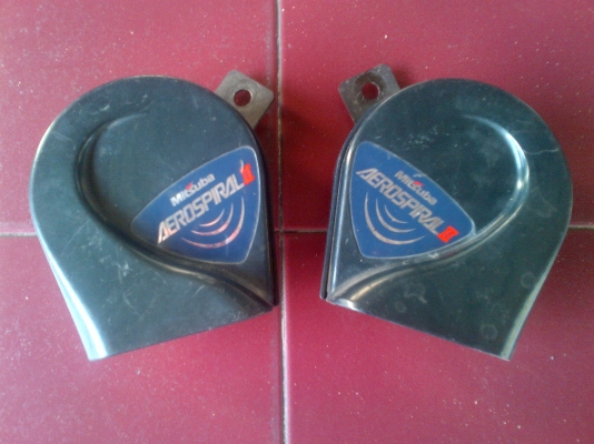 ขายแตรMitsuba made in JAPAN แท้รุ่นAerospiral2 สภาพสวยๆ1คู่