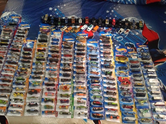 รถ ฮอทวีล  รถเหล็ก สังกะสี