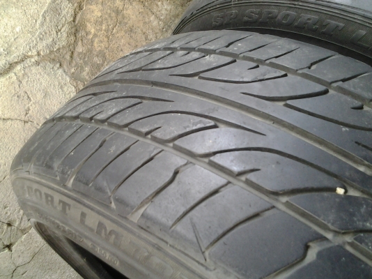 ยาง dunlop 225/45/17  ปี11