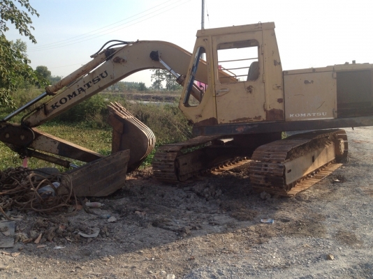 ขายKOMATSU 120-2 รถพร้อมใช้งาน เครื่องดี ราคาต่อรองได้