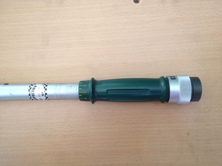 ขายประแจทอร์ค SATA 96303 ขนาด 1/2" ยาว 535mm ขายประแจทอร์ค SATA 96303 ขนาด 1/2" ยาว 535mm