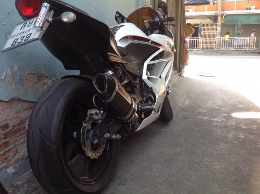 ninja250 หาคนดูแลต่อ แต่งเต็ม 125.000