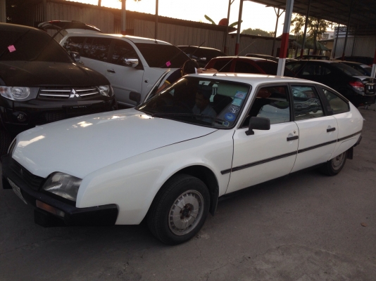 ขายรถคลาสสิค citroen cx20 รถสวยๆ บางเดิม ขับดีพร้อมใช้งาน