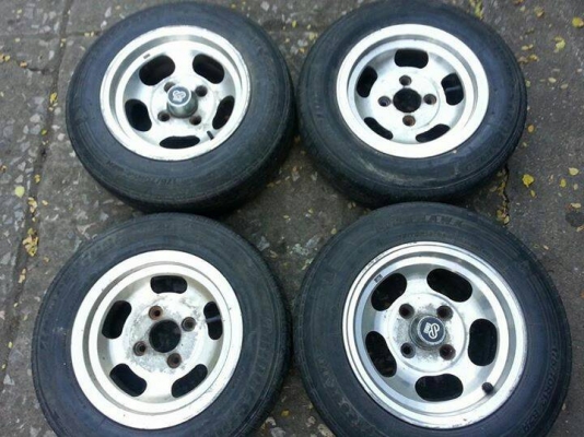 ล้อลายถั่ว 4รู114.3 ขอบ13"