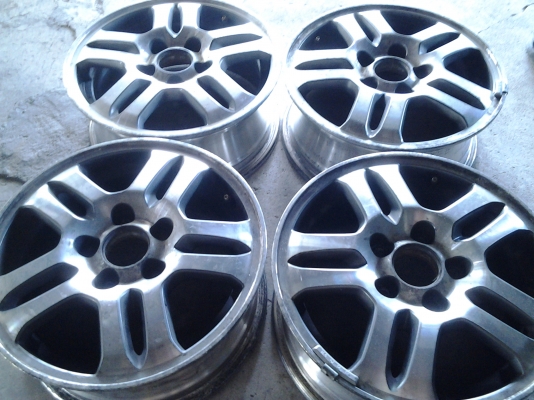 ล้อแม็กขอบ15" 5รู114