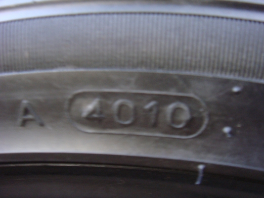 ยาง Aurora 205 45 17 (2 เส้น)