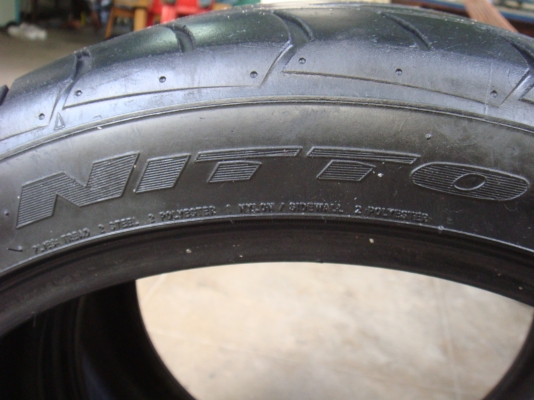 ขายยาง Nitto 205 45 17 ปี 11 (สองเส้น)