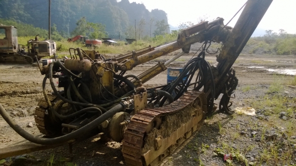 ขายรถเจาะ AIR TRACK ขายรถเจาะ AIR TRACK