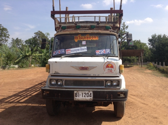 ขาย 10 ล้อเพลาเดียว KT925 เครื่อง EH700 168 แรงม้าปั้มลม เบรคลมดัน ช่วงล่างใหญ่ ยางเต็ม ทะเบียนพร้อมโอน