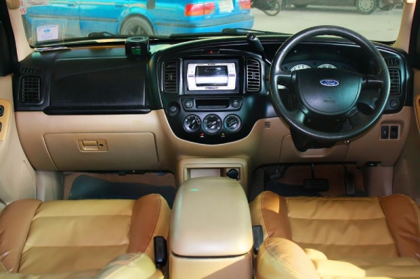 FORD ESCAPE 2.3ทอง ปี 2004 FORD ESCAPE 2.3ทอง ปี 2004