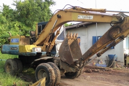 ขาย KOMATSU PW100-3