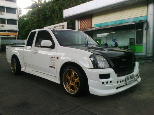 อู่สี แถวนนทบุรี 2Kแห้งช้า สีซิ่ง ชุดแต่ง ราคาเบาๆ 13000 ทั้งคัน