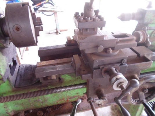 แท่นกลึง 4 ฟุต  ต้าชิง ลดราคาสุด ๆ 36,000  พร้อมใช้ไฟบ้าน