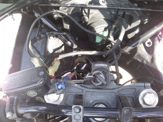 ขาย หรือ แลก  HONDA BLACKBIRD 1100XX  -ขายตามสภาพครับ