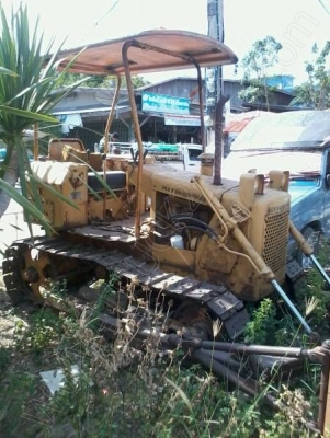 รถแทร็กเตอร์ ยี่ห้อ MITSUBISHI