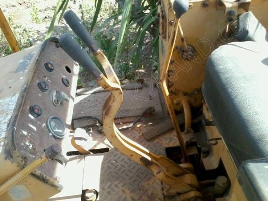 รถแทร็กเตอร์ ยี่ห้อ MITSUBISHI