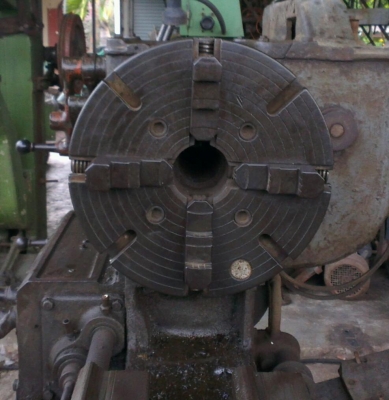 Sell> ขายแท่นกลึงมือสอง 5 ฟุต 2 เพลา เครื่องประเทศอังกฤษ นครปฐมครับ