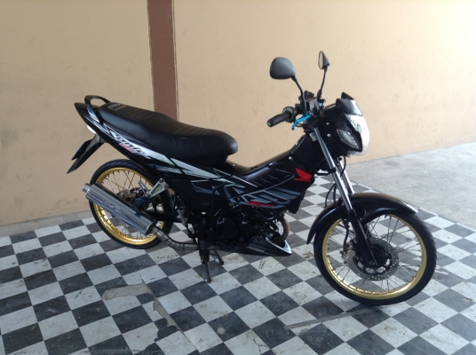 ขาย!!!ฮอนด้าโซนิค สต๊าทมือ ปี46 รถเครื่องดีคับ มีเล่มทะเบียนครบ