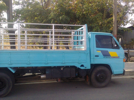 ขายISUZU NKR 110 แรง เครื่องดีคัชซีสวย ทะเบืยนแจ้งจอด สดผ่อนใด้ครับ