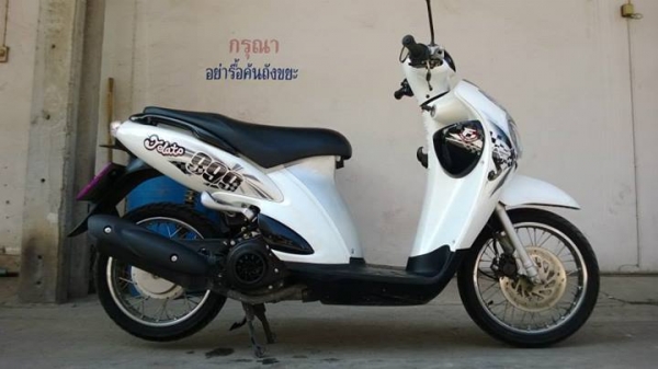 Promotion แรงๆ (หัวฉีด) Jelato ขาวดำ รถ 6 เดือน วิ่ง 4000 คุ้มๆ