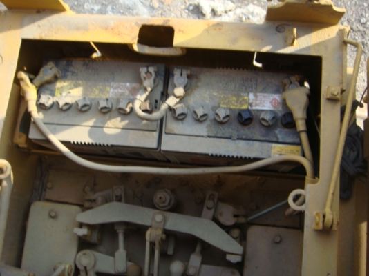 รถดันดิน BD2F ตีนเป็ด รถดันดิน BD2F ตีนเป็ด