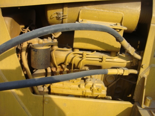 รถดันดิน BD2F ตีนเป็ด รถดันดิน BD2F ตีนเป็ด