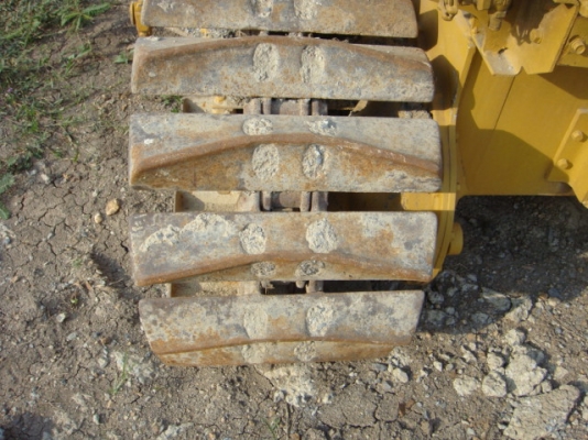 รถดันดิน BD2F ตีนเป็ด รถดันดิน BD2F ตีนเป็ด