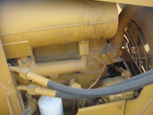 รถดันดิน BD2F ตีนเป็ด รถดันดิน BD2F ตีนเป็ด