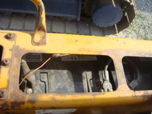 รถดันดิน D20P-5 ตีนเป็ด รถดันดิน D20P-5 ตีนเป็ด