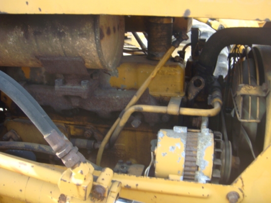 รถดันดิน D20P-5 ตีนเป็ด รถดันดิน D20P-5 ตีนเป็ด