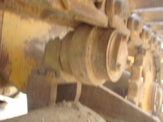 รถดันดิน D20P-5 ตีนเป็ด รถดันดิน D20P-5 ตีนเป็ด