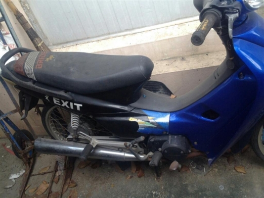 ขายเวฟ 100 มือสองสภาพสวยพร้อมชุดโอน ทะเบียนขาด เกิน 3 ปี