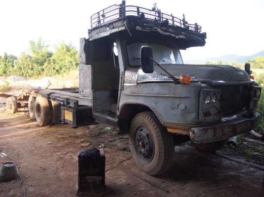 ขายเทเลอร์หัวยาวเพลาเดียว isuzu ไม่มีเล่ม เครื่องทำใหม่ ต่อรองได้ 080-1253450