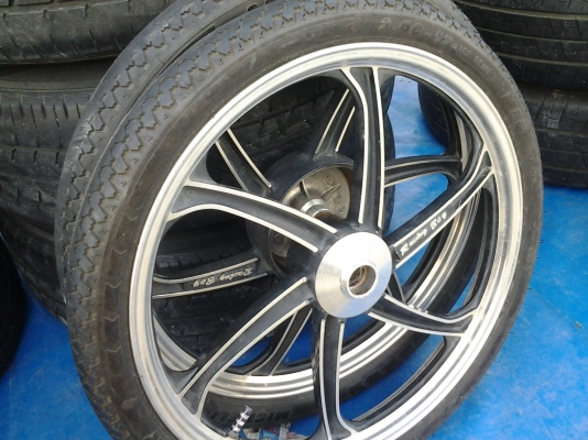 แม็ก click click i scoopy i