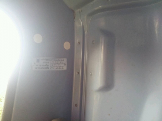 ISUZU 6ล้อใหญ่  ปี 2547 ราคา 480,000  บ.