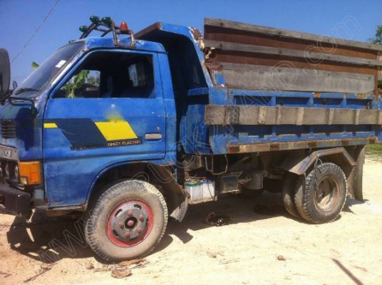 รถบรรทุก 6 ล้อดั๊มพ์  ยี่ห้อ ISUZU  115 แรงม้า