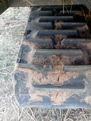 ขายรถเกี่ยวข้าวคูโบต้า  68 g   2แสน ที่เหลือเกี่ยวข้าวเสร็จ จา่ย