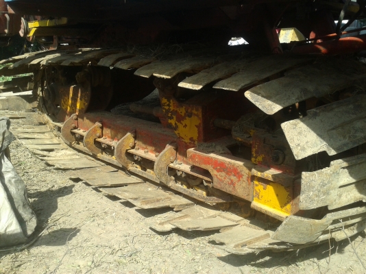 ขายรถเกี่ยวข้าวอุ้ม2.5ตัน ขายรถเกี่ยวข้าวอุ้ม2.5ตัน