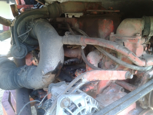 ขายรถเกี่ยวข้าวอุ้ม2.5ตัน ขายรถเกี่ยวข้าวอุ้ม2.5ตัน