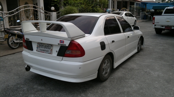 ขายท้ายเบนซ์CK5 เครื่อง 1.8 4G93 เกียร์ธรรมดา ชุดแต่งรอบคัน