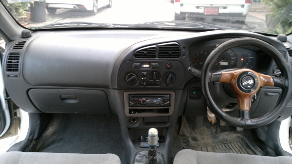 ขายท้ายเบนซ์CK5 เครื่อง 1.8 4G93 เกียร์ธรรมดา ชุดแต่งรอบคัน